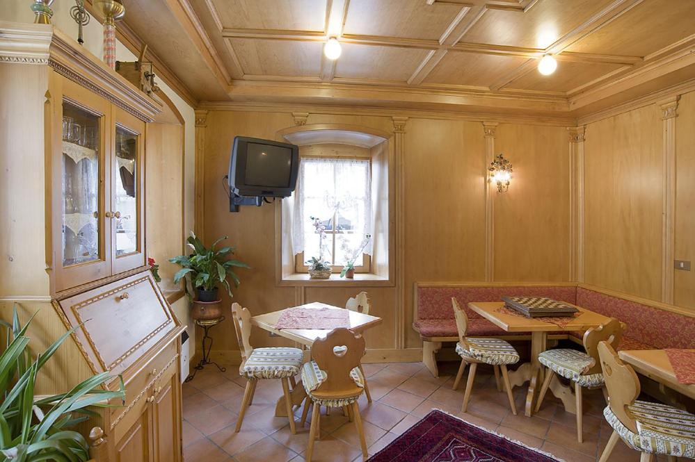 Hotel Erika Auronzo di Cadore Exterior foto